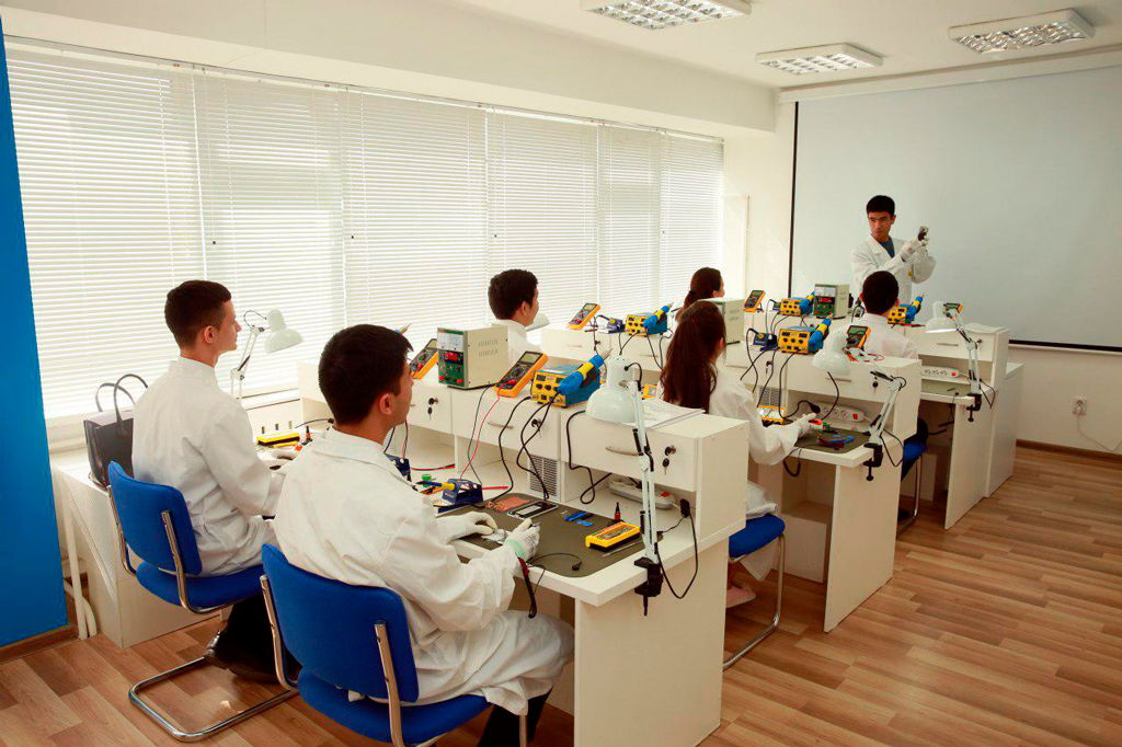 Сервисная Академия Samsung: Профессиональное образование в качестве инструмента продвижения IT-технологий, устойчивого развития и зеленых навыков в Узбекистане