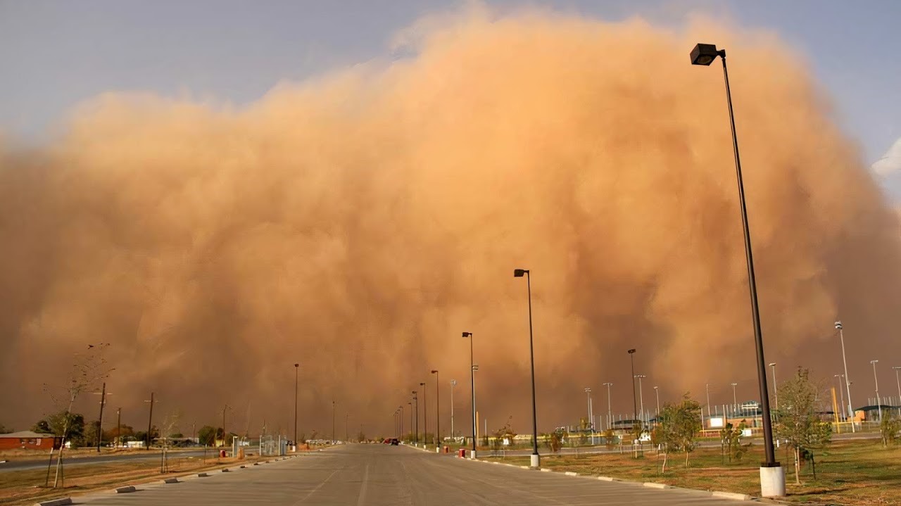 Почему песчаные и пыльные бури так пагубны
