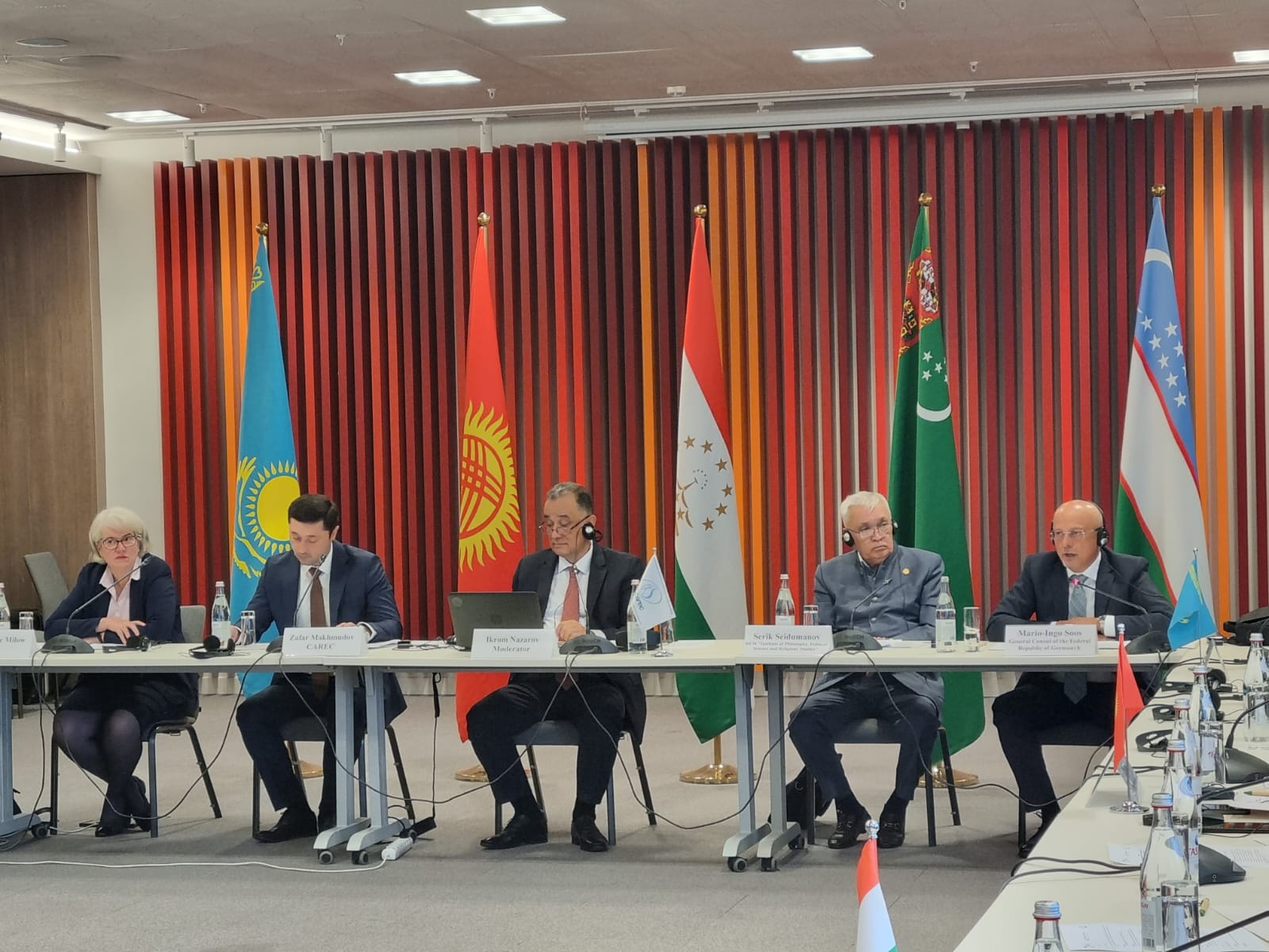 Meeting of MFAs and Parliamentarians of CAS: to Be Proactive to Mitigate Climate Hazards Meeting of MFAs and Parliamentarians of CAS: to Be Proactive to Mitigate Climate Hazards